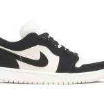 Wmns Air Jordan 1 Low 'Black Guava Ice'