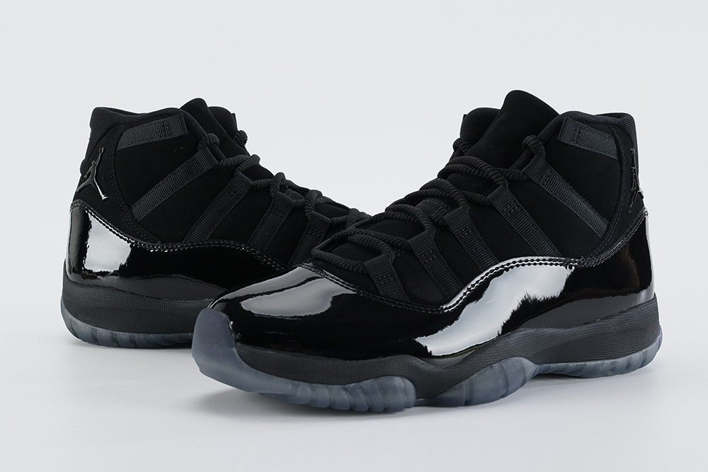 Air Jordan 11 Retro 'Cap and Gown' Replica