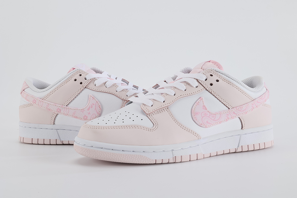 Dunk Low Pink Paisley Replica