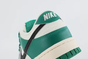 Dunk Low SE Lottery Pack - Malachite Replica