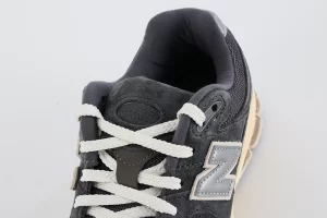 New Balance 2002R 'Phantom' Replica7