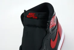 Air Jordan 1 Retro High OG 'Patent Bred' replica