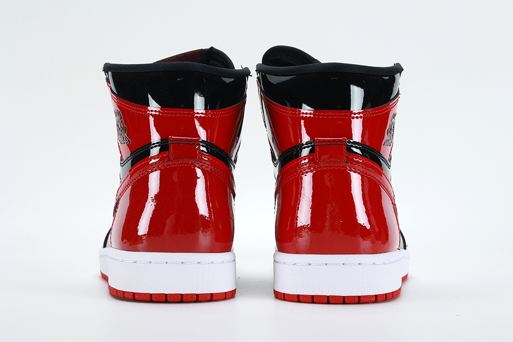 Air Jordan 1 Retro High OG 'Patent Bred' replica