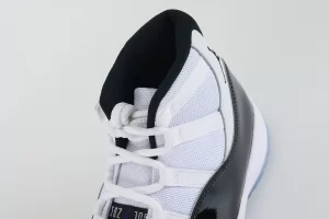 Air Jordan 11 Retro 'Concord' 2018 Replica