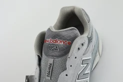 New Balance 990v3 'Grey' Replica