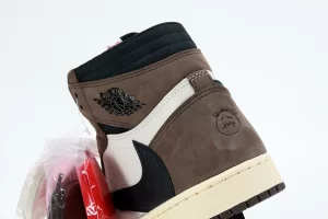 Travis Scott x Air Jordan 1 Retro High OG 'Mocha' replica