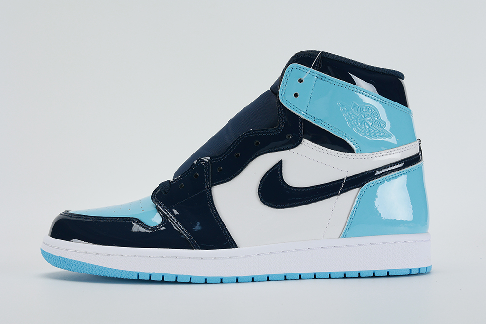 Wmns Air Jordan 1 Retro High OG 'Blue Chill' replica