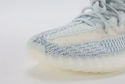 yeezy-boost-350-v2-'cloud-white-non-reflective'-replica