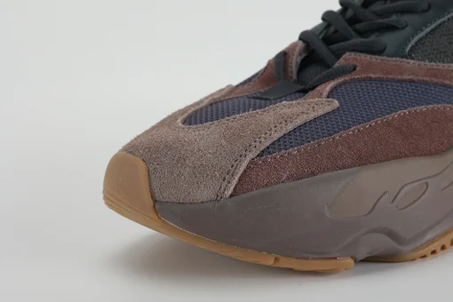 Yeezy Boost 700 Mauve Replica