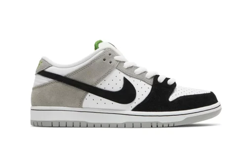 dunk-low-sb-'chlorophyll'-replica