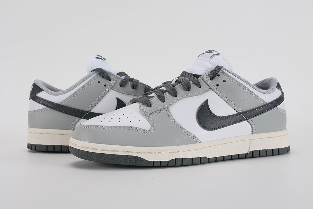 dunk-low-'light-smoke-grey'-replica