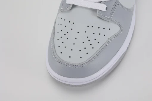 dunk-low-'pure-platinum-wolf-grey'-replica