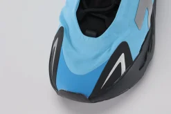 yeezy-boost-700-mnvn-'bright-cyan'-replica