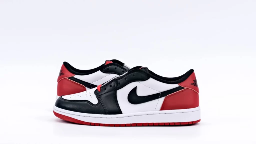 Air Jordan 1 Retro Low OG 'Black Toe'Replica