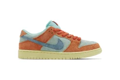 Dunk Low SB 'Orange Emerald Rise' Reps