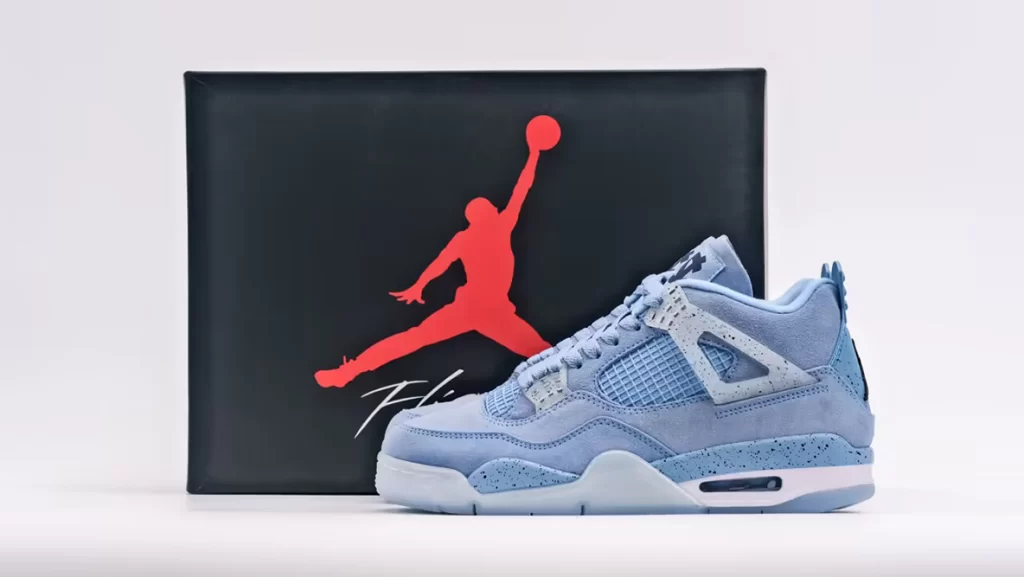 Air Jordan 4 Retro 'UNC' PE Replica