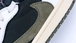 Travis Scott x Air Jordan 1 Low OG PS 'Olive' (child) Replica