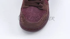 Dunk SB Low "Valentine's Day" Replica