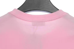 short-sleeved shirt with locking closure