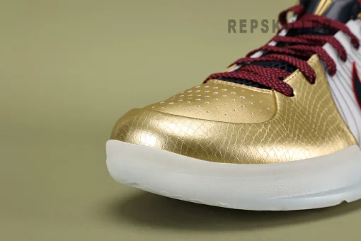 Kobe 4 Gold Medal