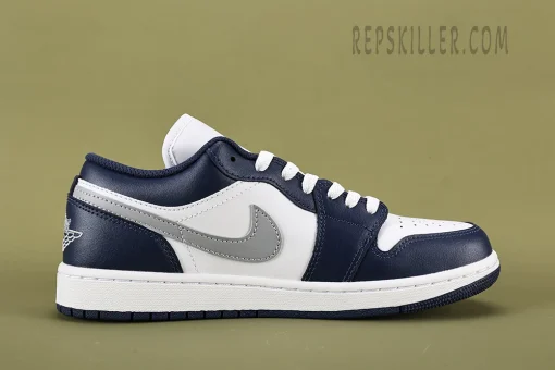 Jordan 1 Low SB Midnight Navy